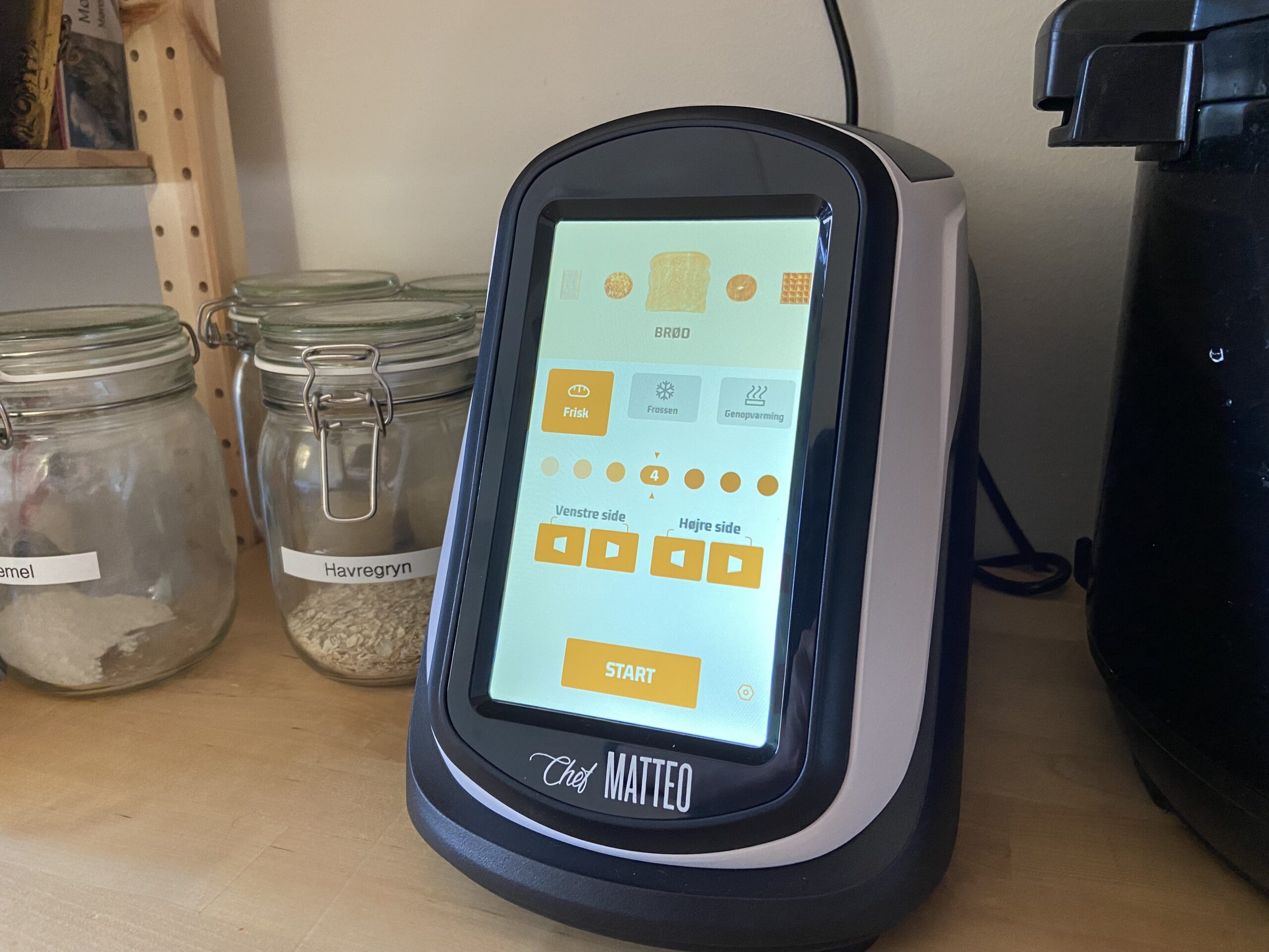 Chef Matteo Toasti 1 smart toaster
