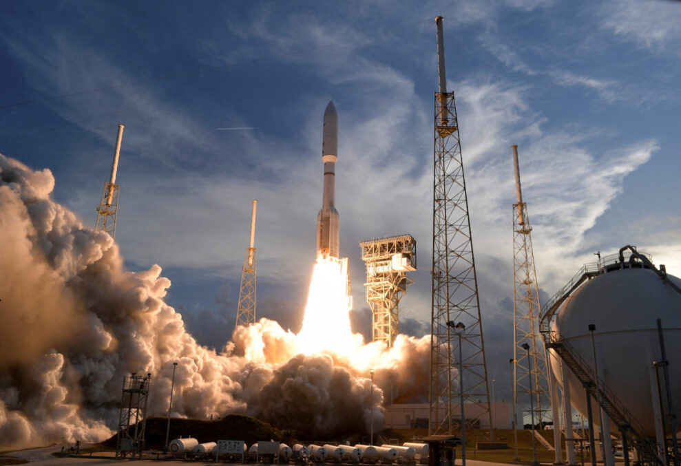 Projekt Kuiper: Amazon har opsendt sine første internetsatellitter 1 amazon project kuiper launch AP Marcia Dunn