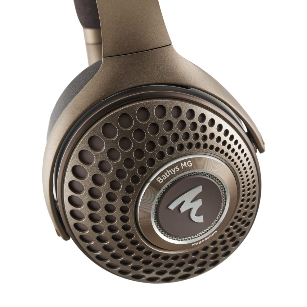 FOCAL Bathys MG detail.jpg