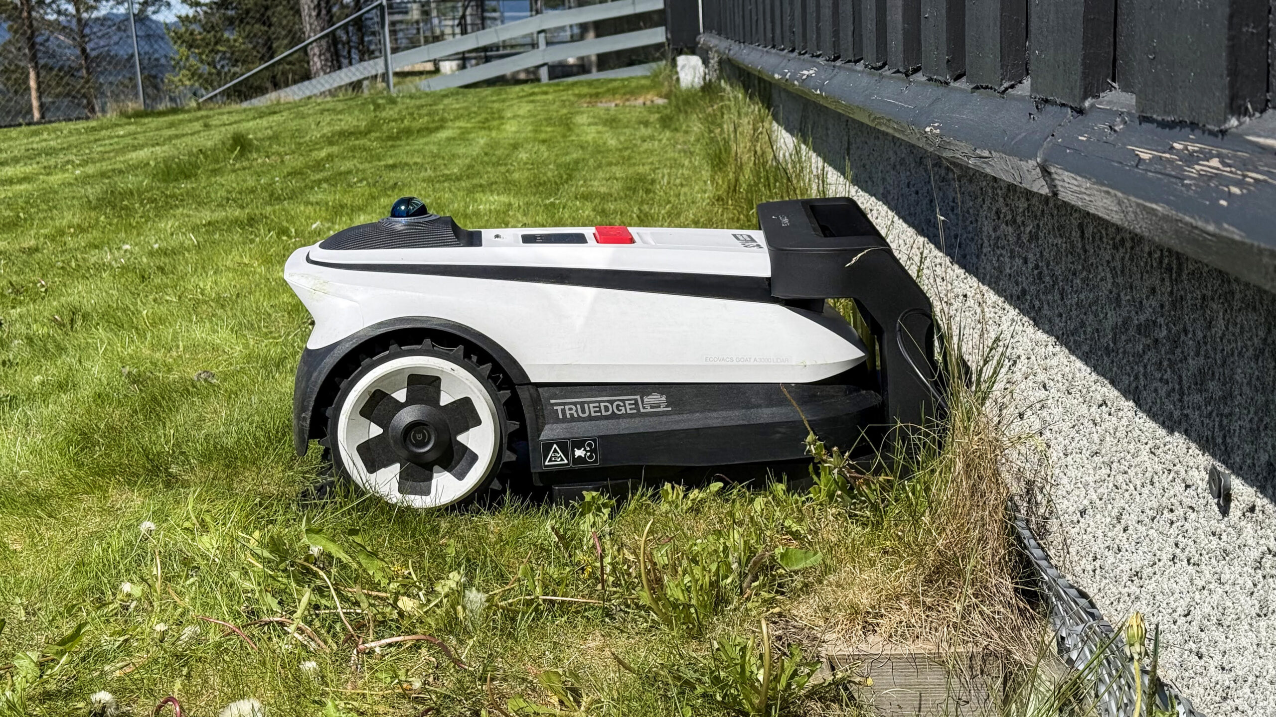 Ecovacs GOAT A3000 LiDAR 1 Ecovacs GOAT A3000 LiDAR 2 GeirNordby