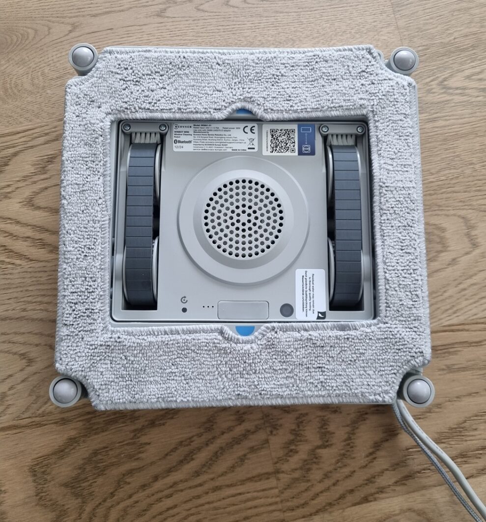 Ecovacs Winbot Mini 3 Ecovacs Winbot Mini undersida