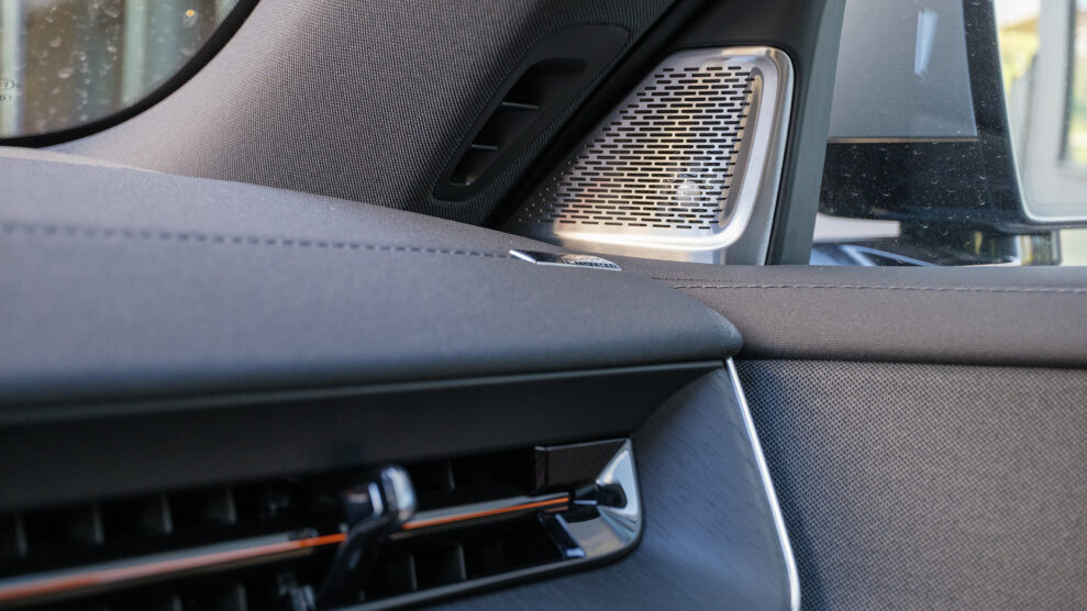 Bowers & Wilkins 3D Surround Sound for Polestar 3 7 P3 BW 2