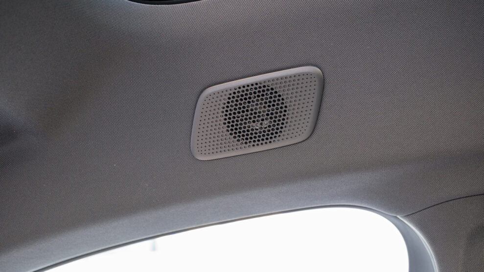 Bowers & Wilkins 3D Surround Sound for Polestar 3 9 P3 BW 4