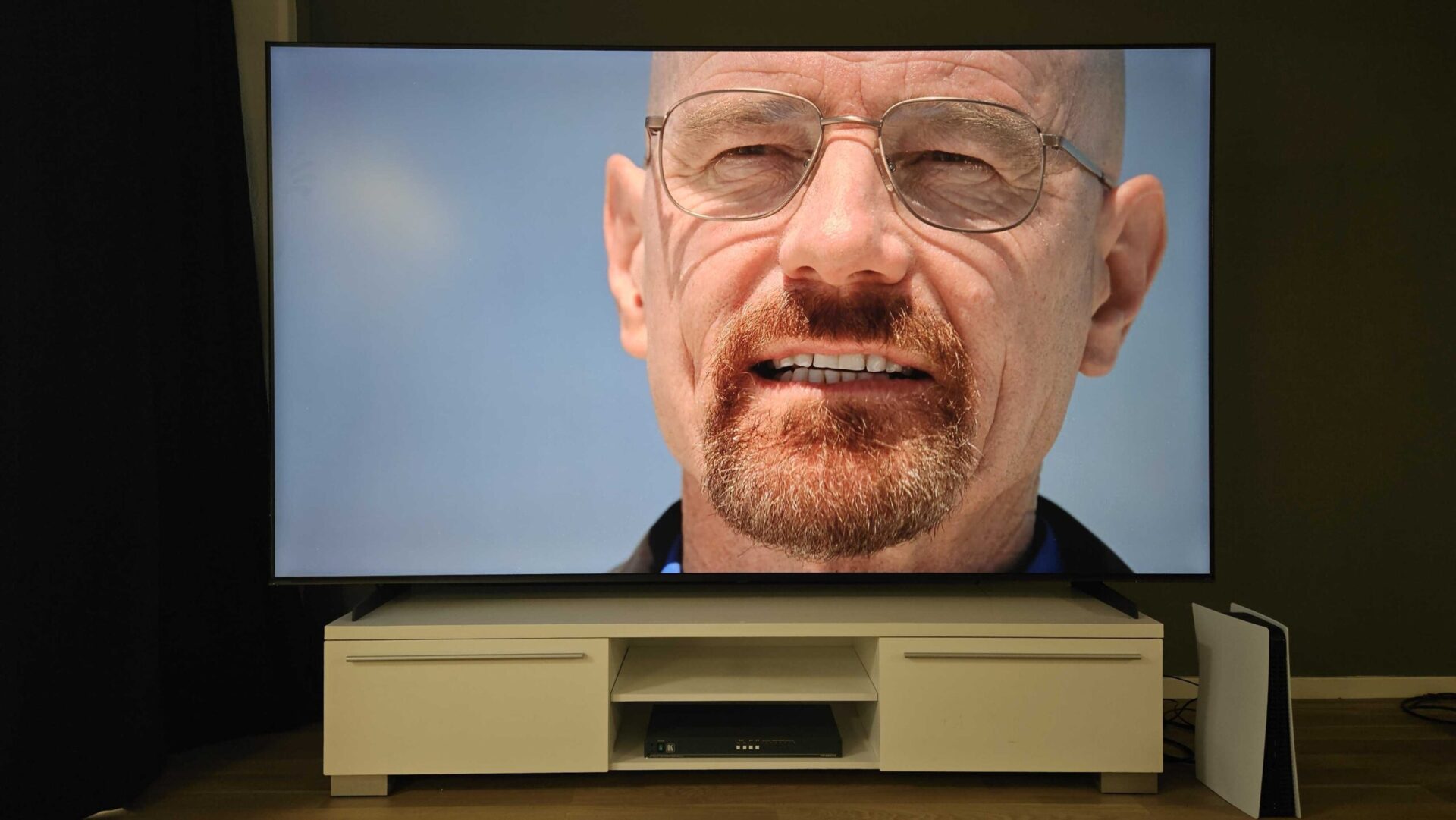Thomson 100″ QLED Pro (100QG7S14)