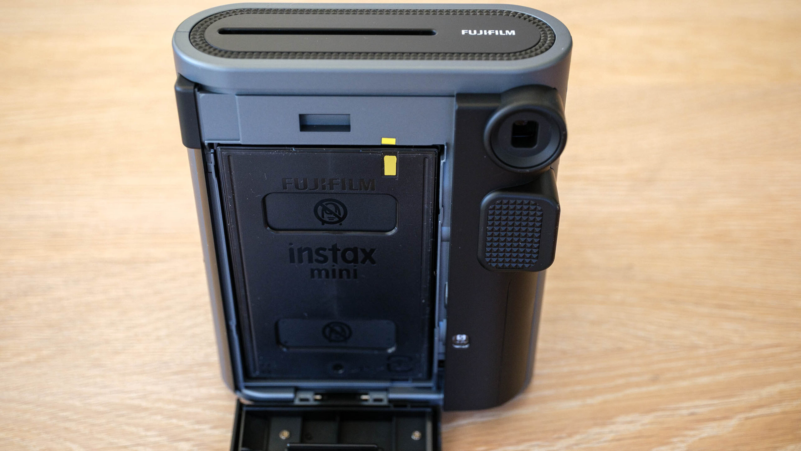 Fujifilm Instax mini 41 1 instax mini 41 8 scaled