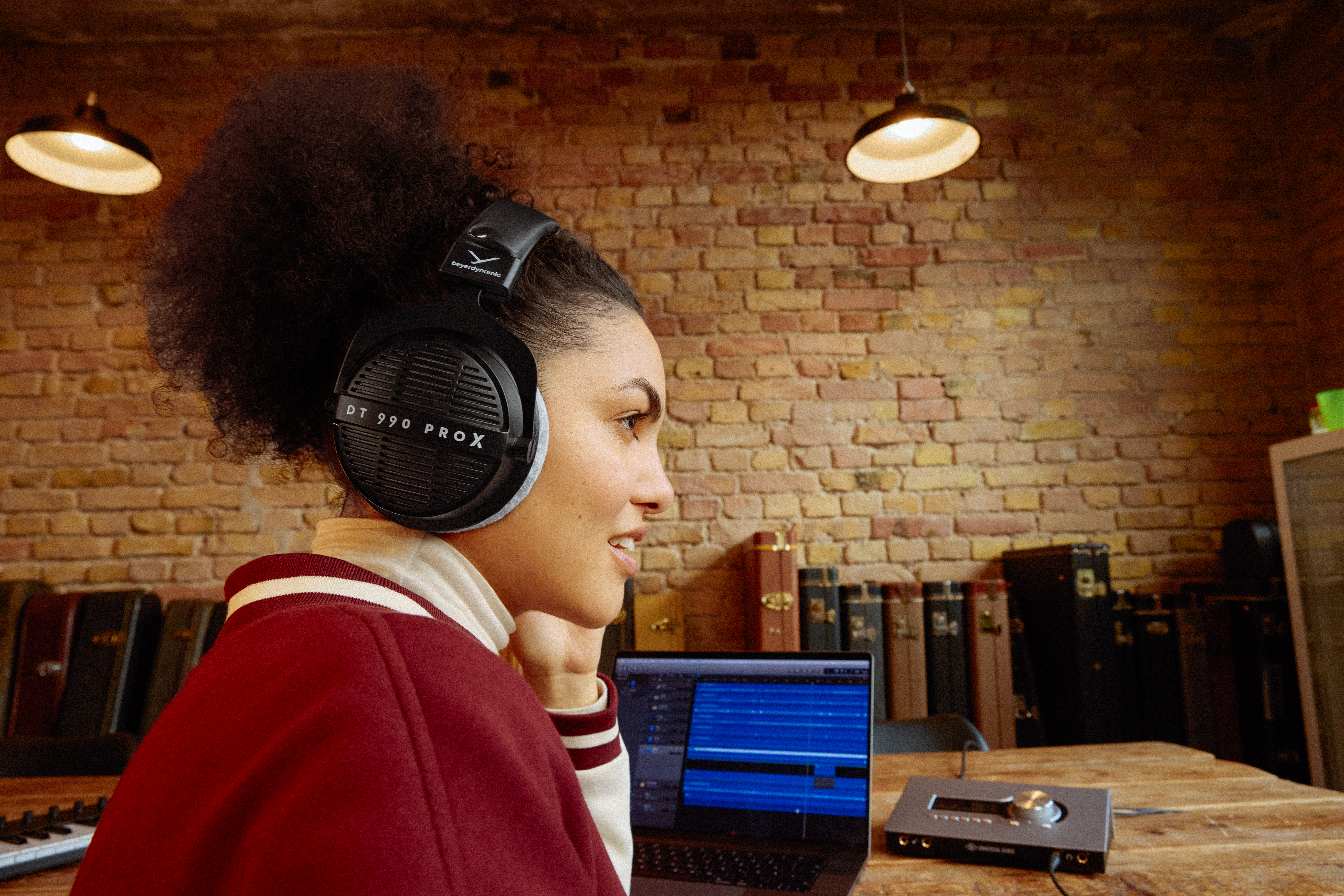 Beyerdynamic DT 990 PRO X lanceret