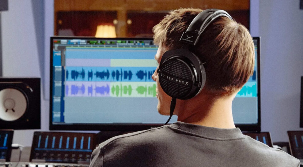 beyerdynamic dt 990 pro x ft2