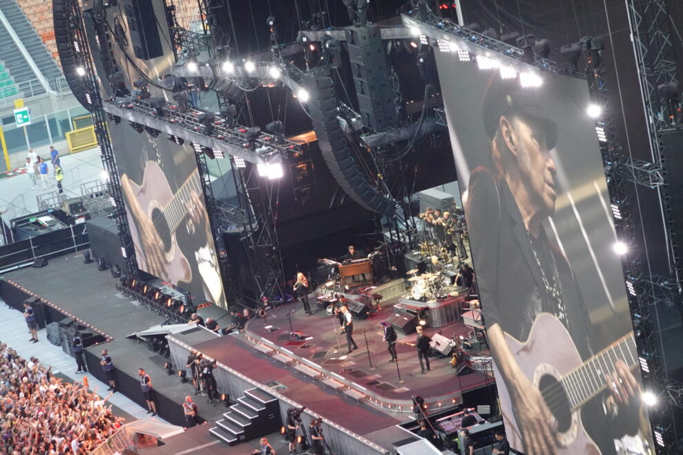 Bruce Springsteen – Land of Hope and Dreams Tour 25 1 72 scaled 1