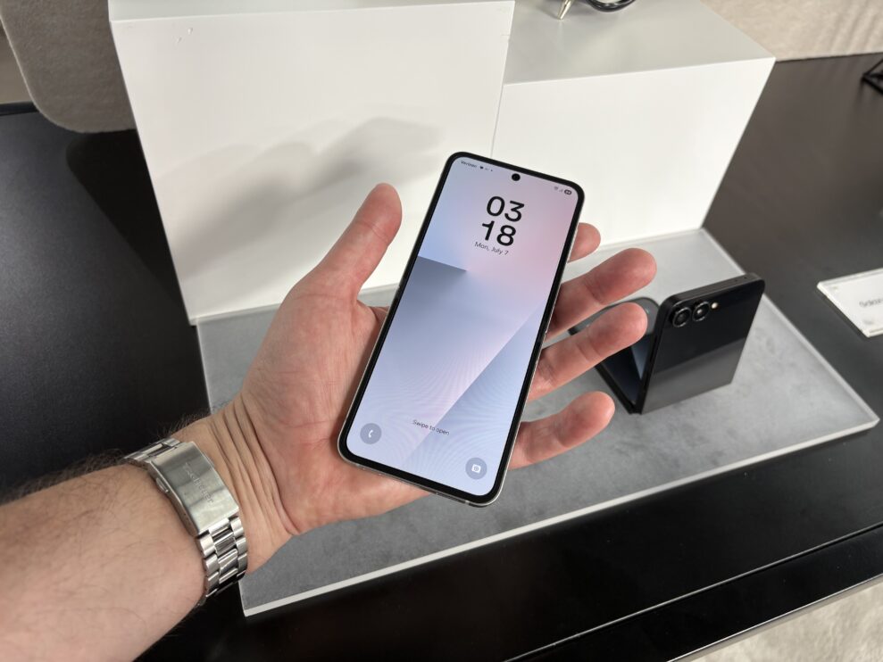 Samsung Galaxy Z Flip 7 og Z Fold 7 lanseres med enda mer KI 2 Samsung Galaxy Z Flip 7 og Z Fold 7 lanseres med enda mer KI 2