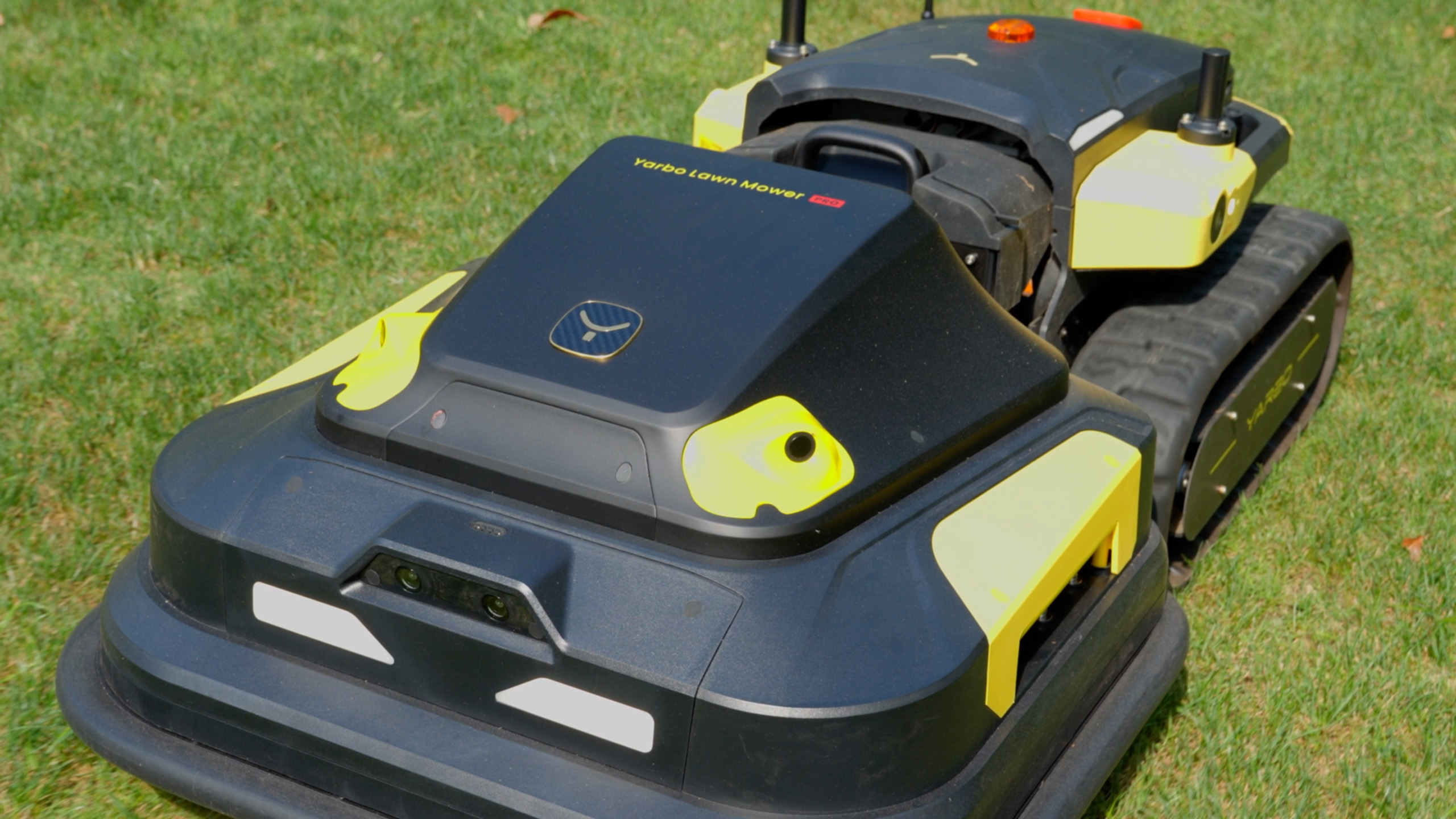 Yarbo Lawn Mower Pro klarer selv det tetteste gresset 1 Yarbo Lawn Mower Pro klarer selv det tetteste gresset 1