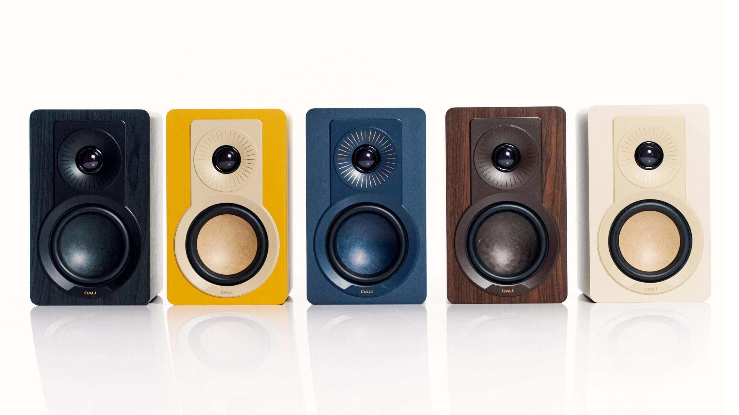 DALI KUPID family 09