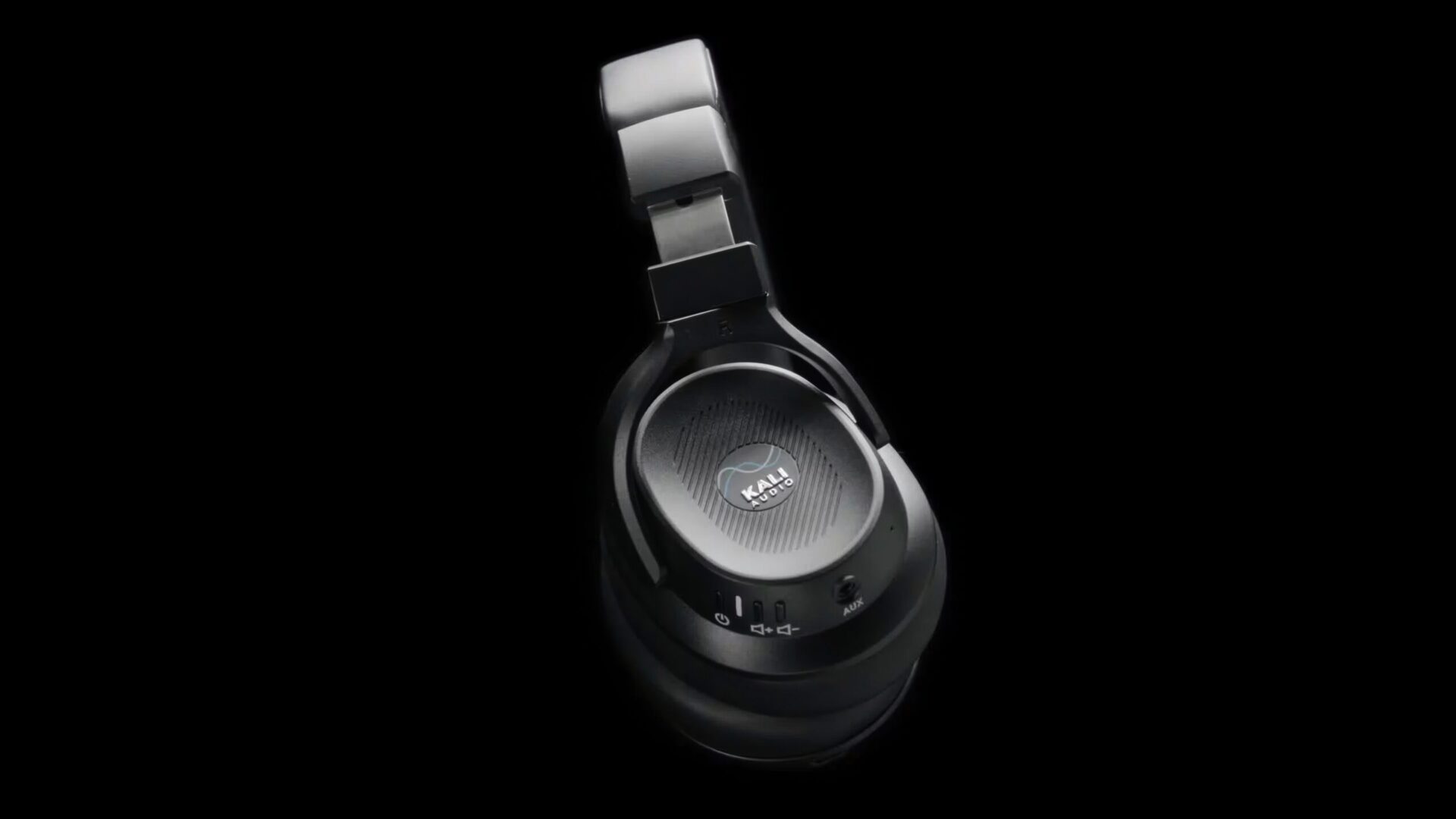 Kali Audio HP-1: Trådløse studiemonitorer til ørerne