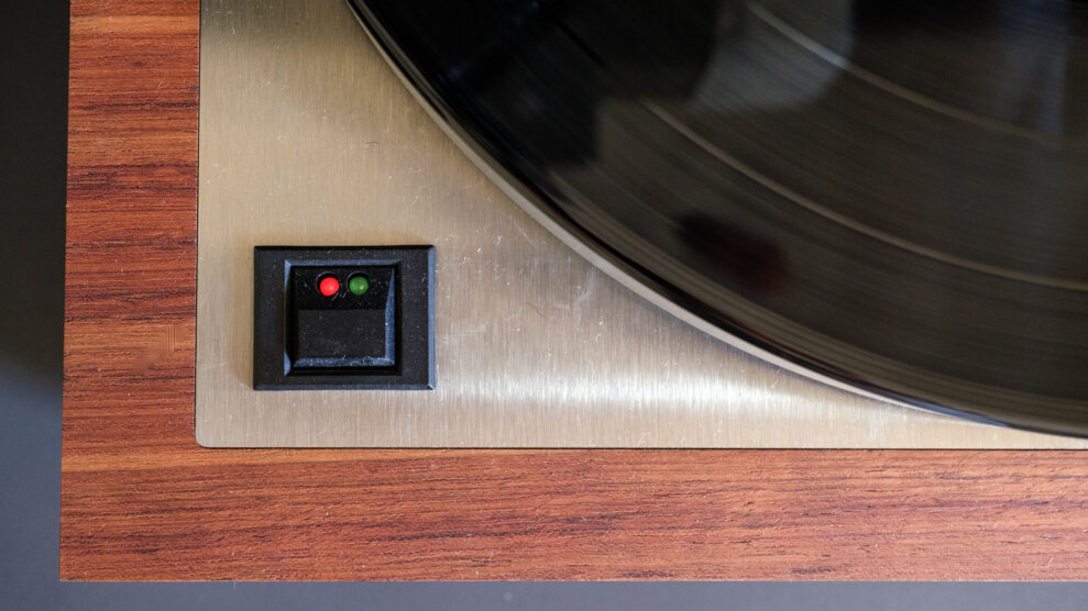 Linn-LP12-Bedrok-svitsj