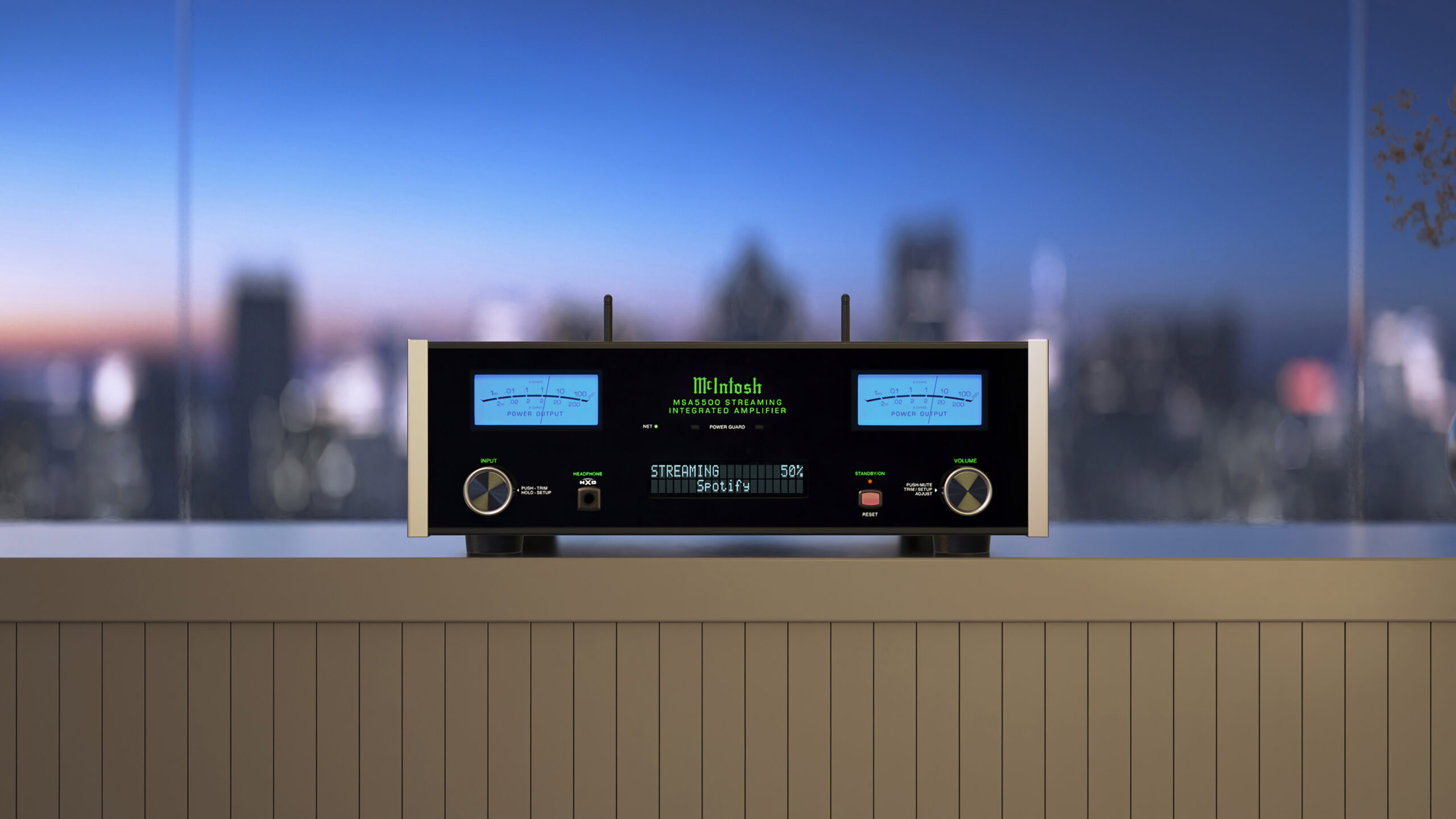 McIntosh MSA5500-Lifestyle4-Close-Up-OG.jpg