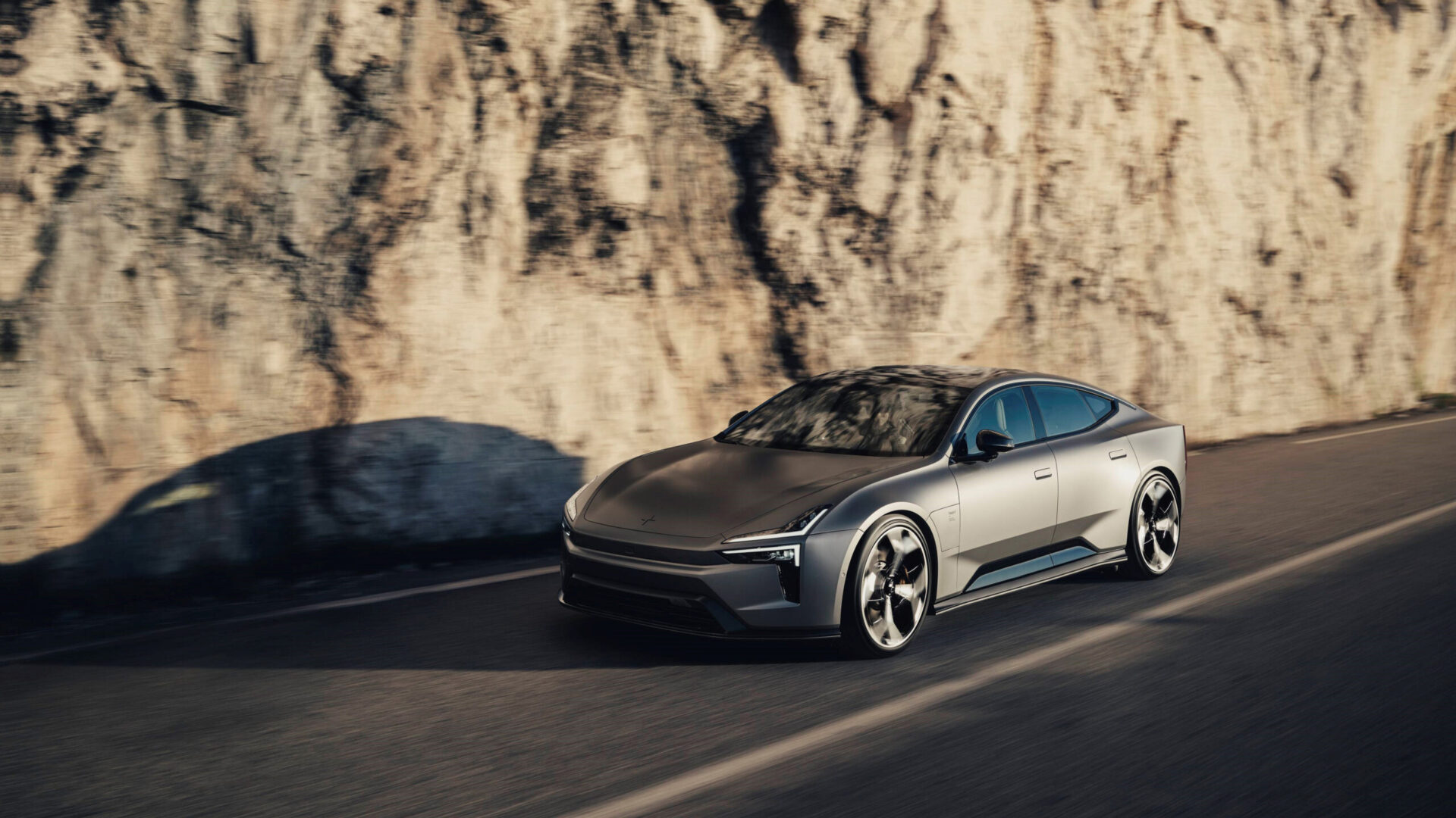 Polestar 5: Elektrisk Grand Tourer med superkræfter