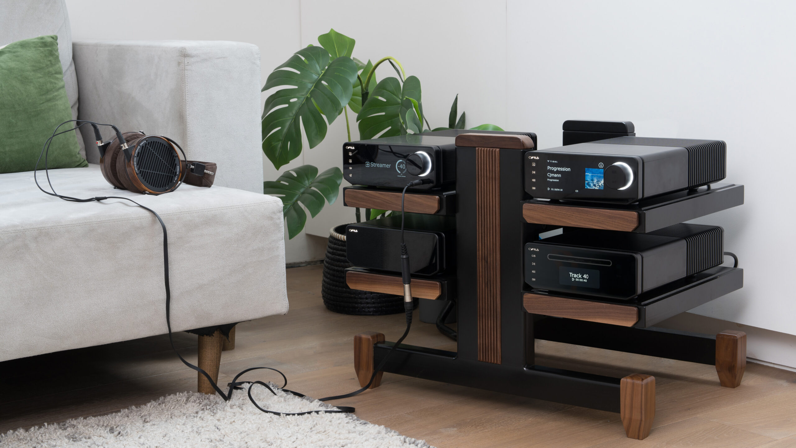 Cyrus 40 AMP system scaled 1