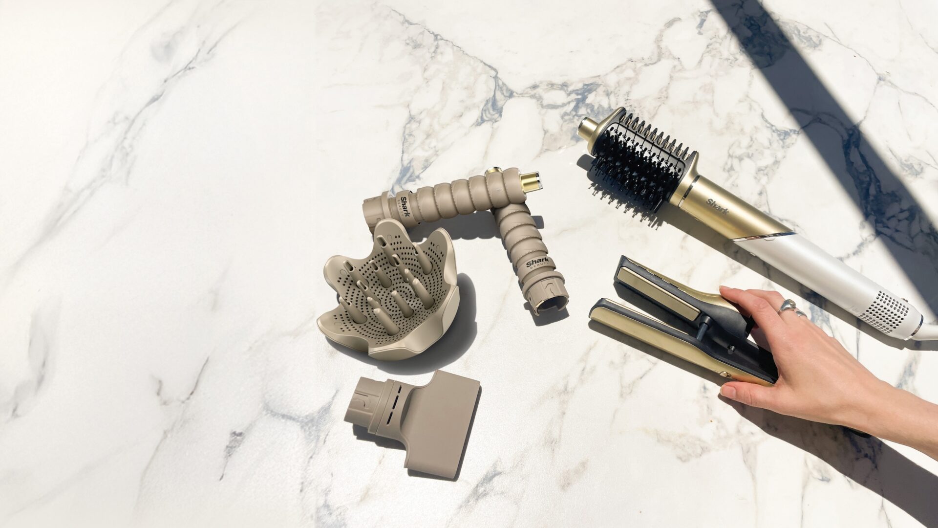 Shark Glam giver styling til alle hårtyper