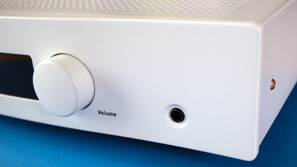 Hegel H150 HP output