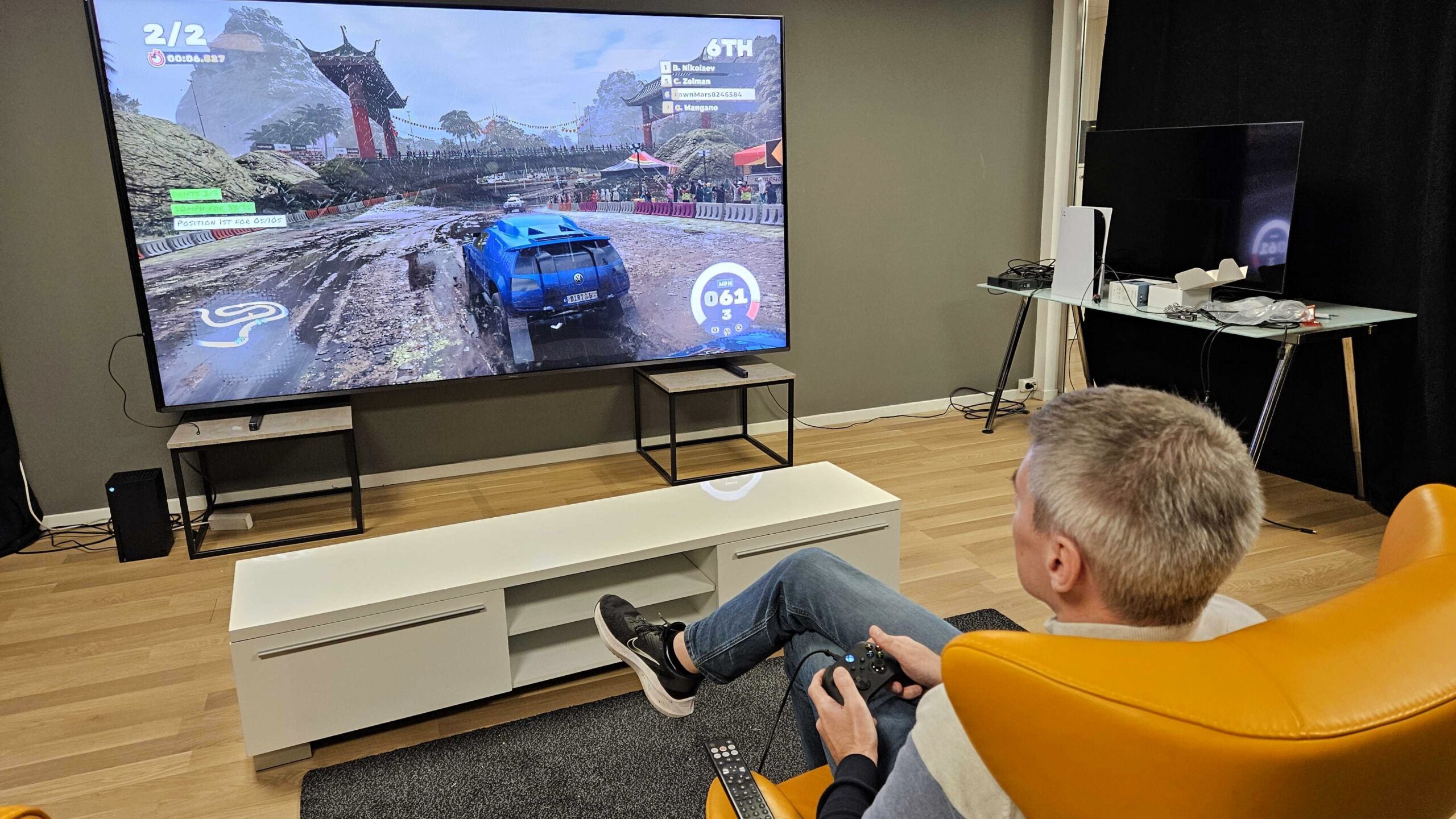 Hisense 116UXQ Audun gaming scaled