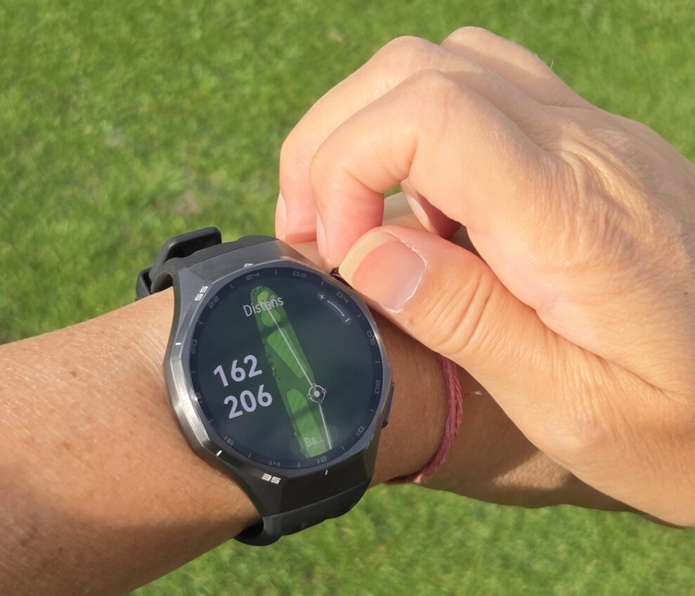 Huawei-Watch-GT-6-Pro-Zoom