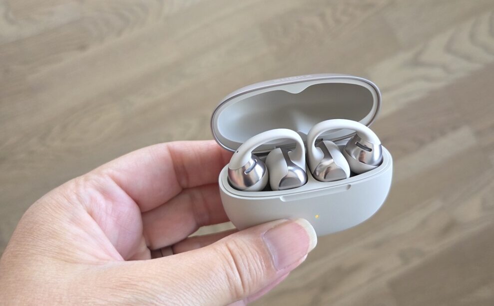 Shokz-OpenDots-etui-2 Shokz-OpenDots-etui-2