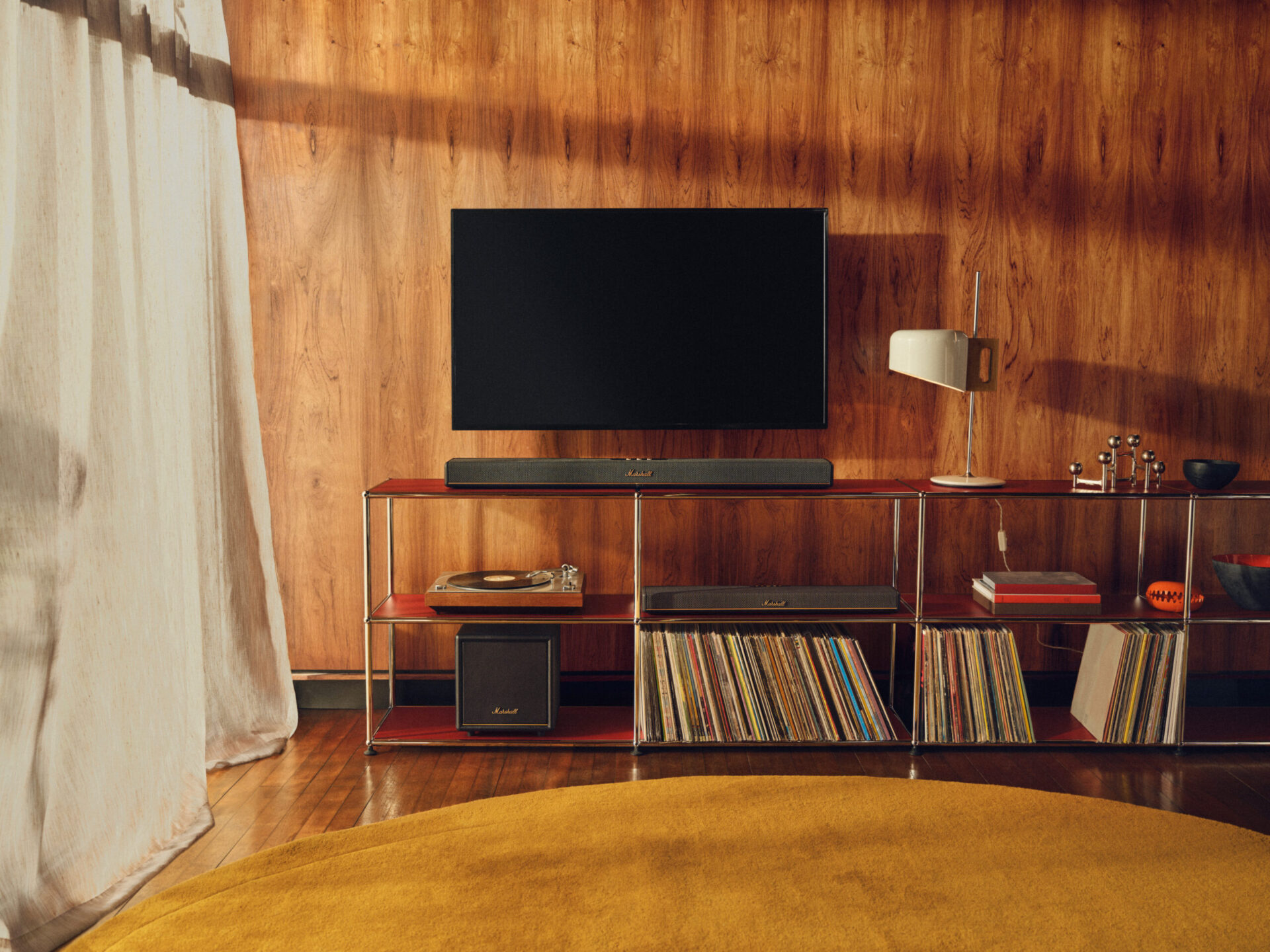 Marshall lancerer Heston 60 og Sub 200: Kompakt soundbar og dybere bas