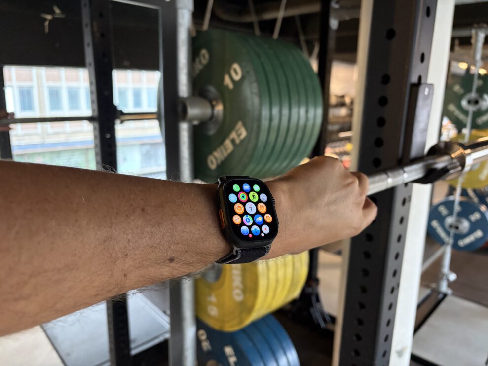 Apple Watch Ultra 3 02