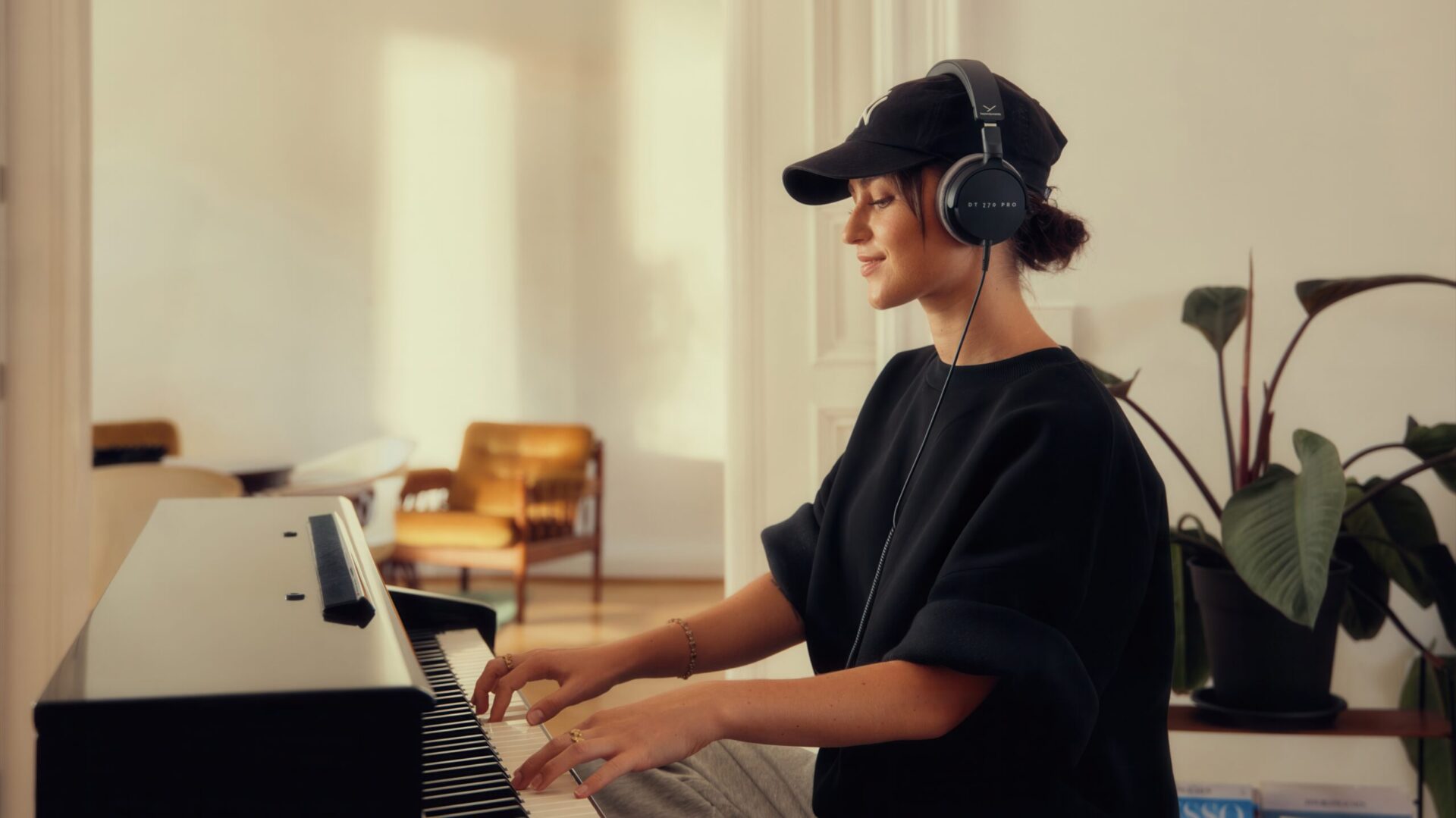 DT 270 PRO: Beyerdynamic leverer studielyd på farten