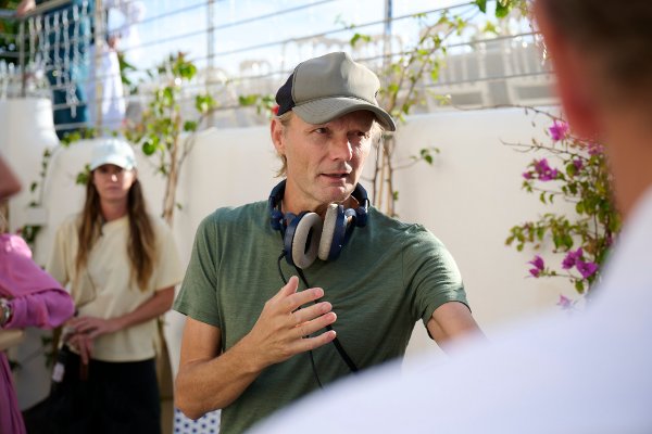 Stjernespækket ny svensk dramakomedieserie – Hvor Solen Altid Skinner 1 Der solen alltid skinner 1 2