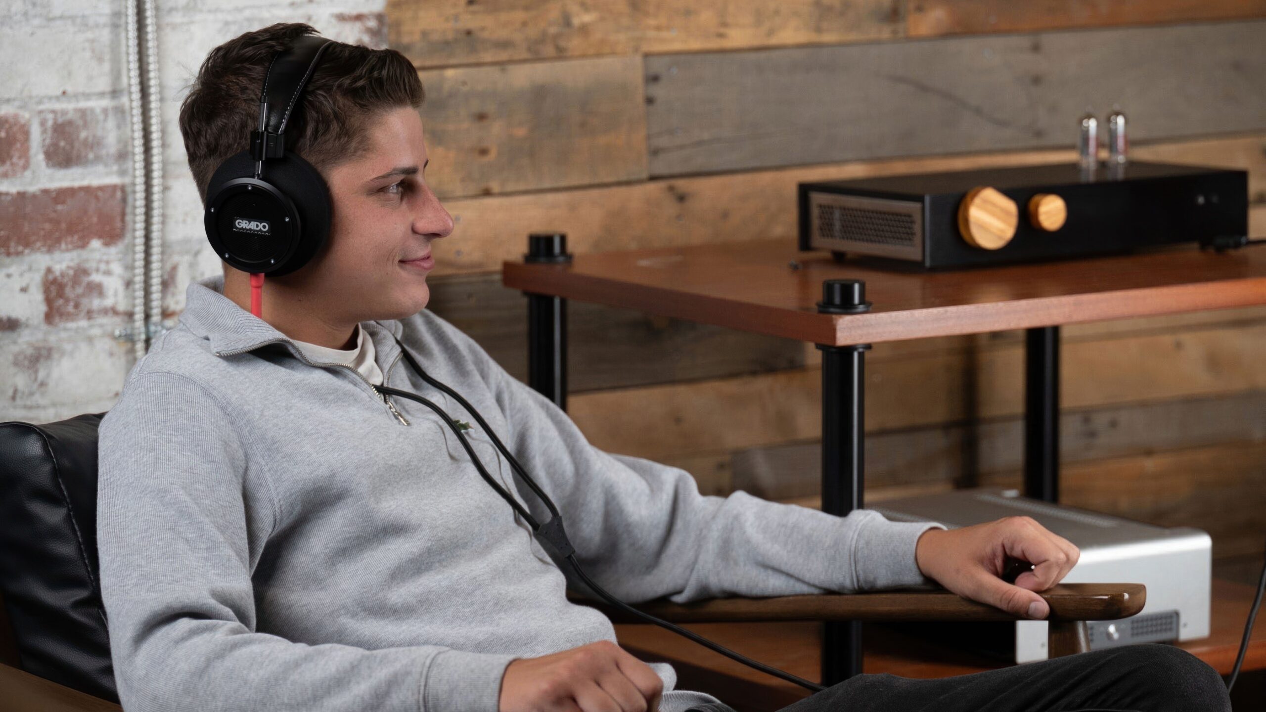 Grado S750: Tredje model i Signature-serien 4 Grado Signature-S750-002.jpg