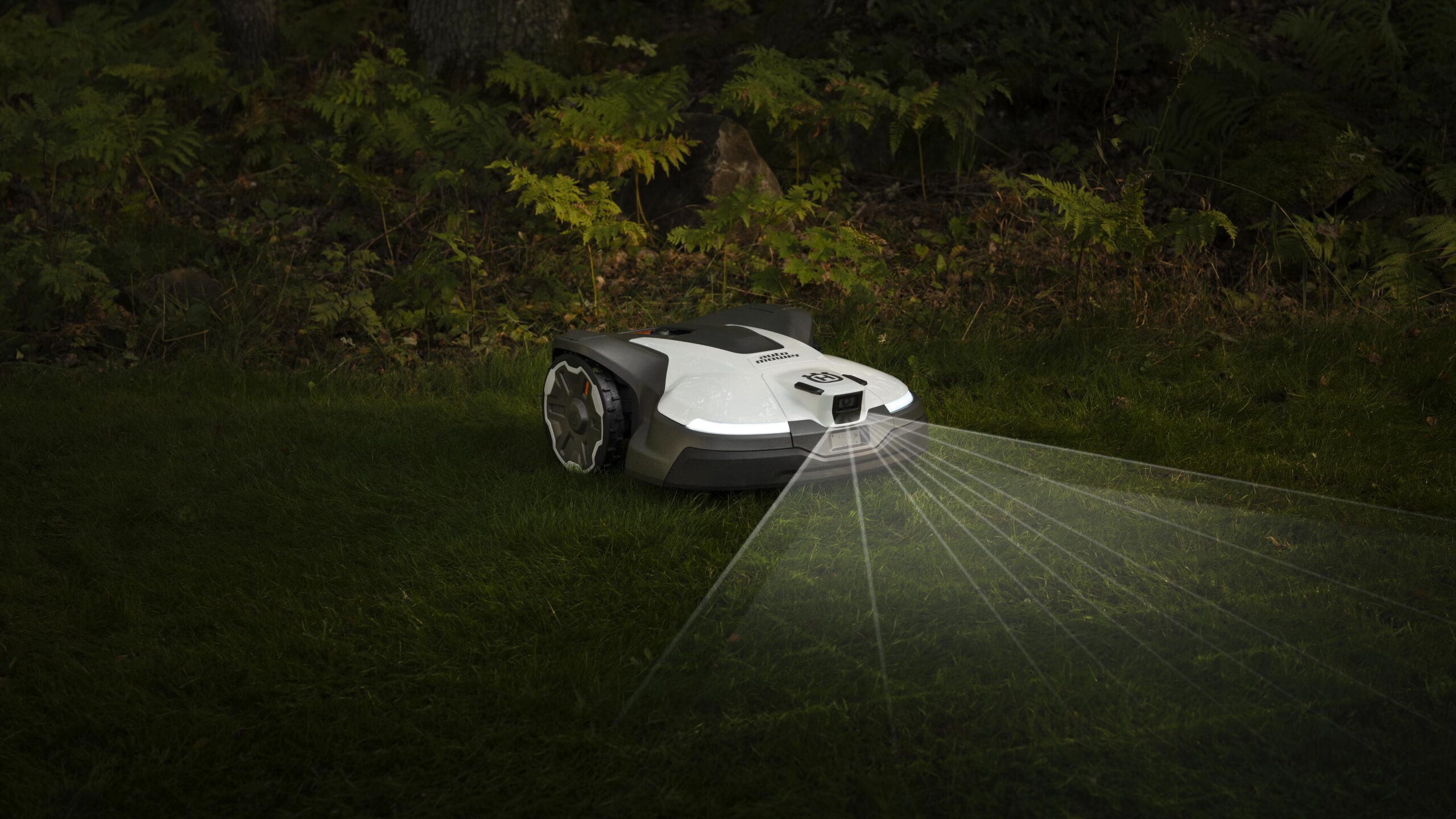 Husqvarna Automower NERA: Robotplæneklipperen ser om natten 1 Husqvarna AI vision technology