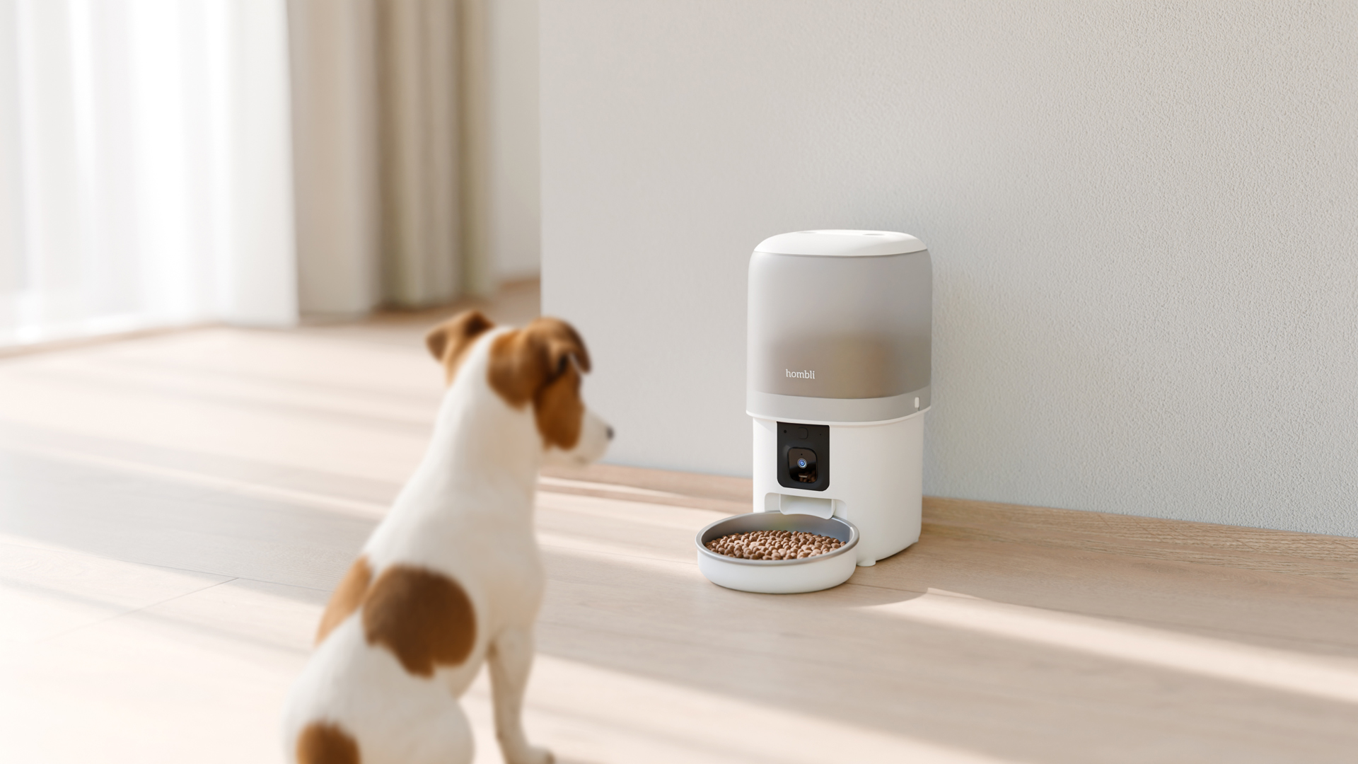 Homblis kæledyrsautomater passer hunden og katten