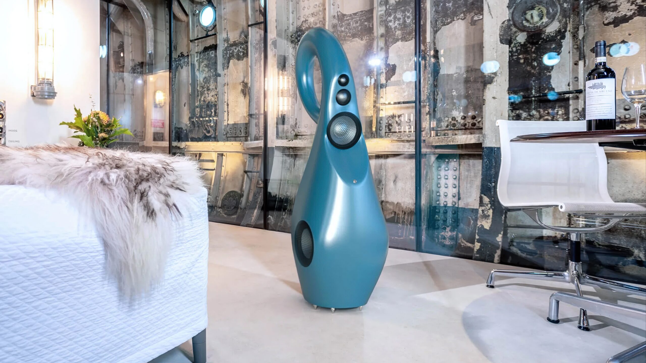 Vivid Audio Giya Cu: Cu står for kobber 5 Vivid Audio G3-Cu-Ferry-V2.0