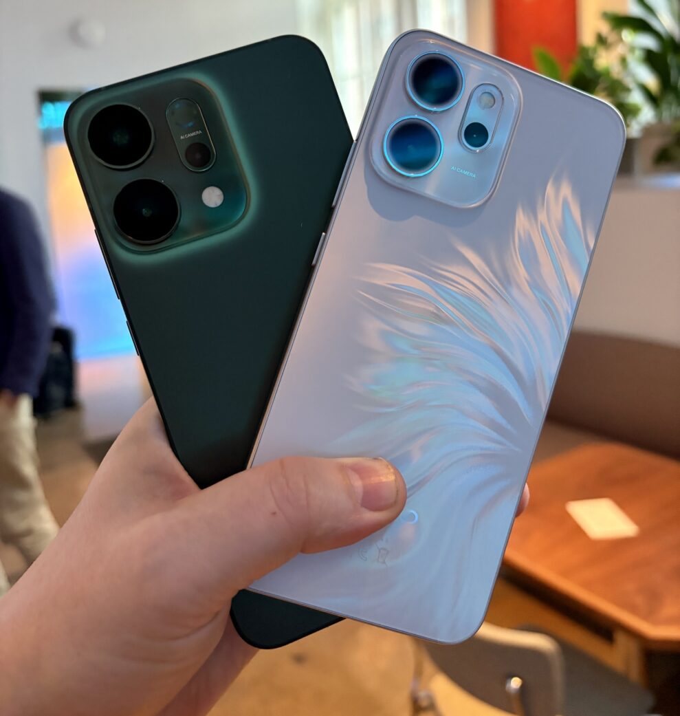 Oppo Reno14 5G 1 oppo green white web