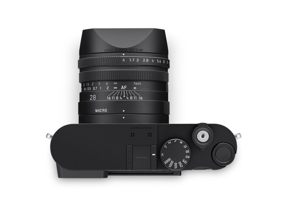 Leica Q3 Monochrom lanceret 2 19200 Leica Q3 Monochrom top with lens hood LoRes