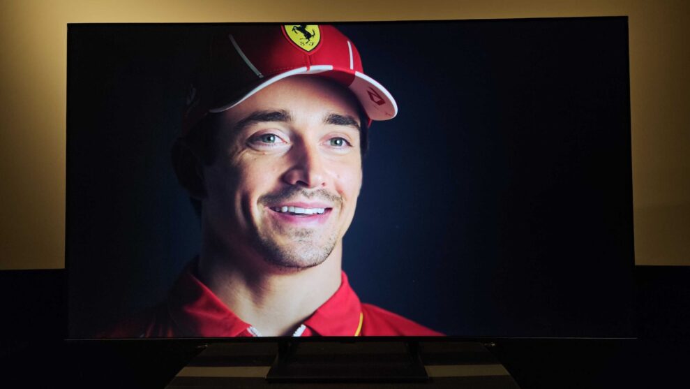 Hisense E8Q test L&B (3) Hisense E8Q test L&B (3)