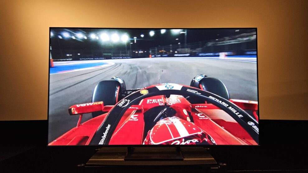 Hisense E8Q test L&B (5) Hisense E8Q test L&B (5)