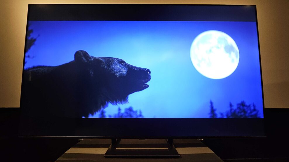 Hisense E8Q test L&B (8) Hisense E8Q test L&B (8)