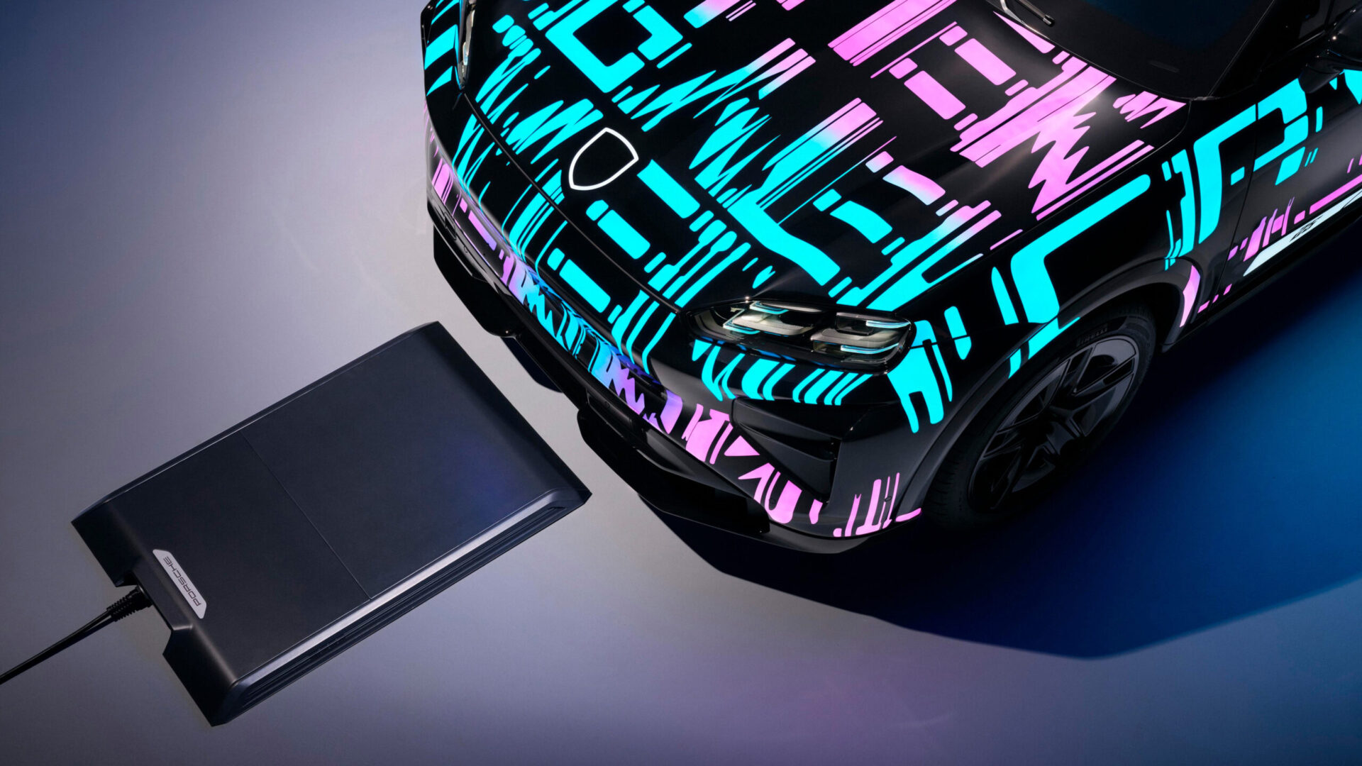 Porsche Cayenne Electric oplades trådløst