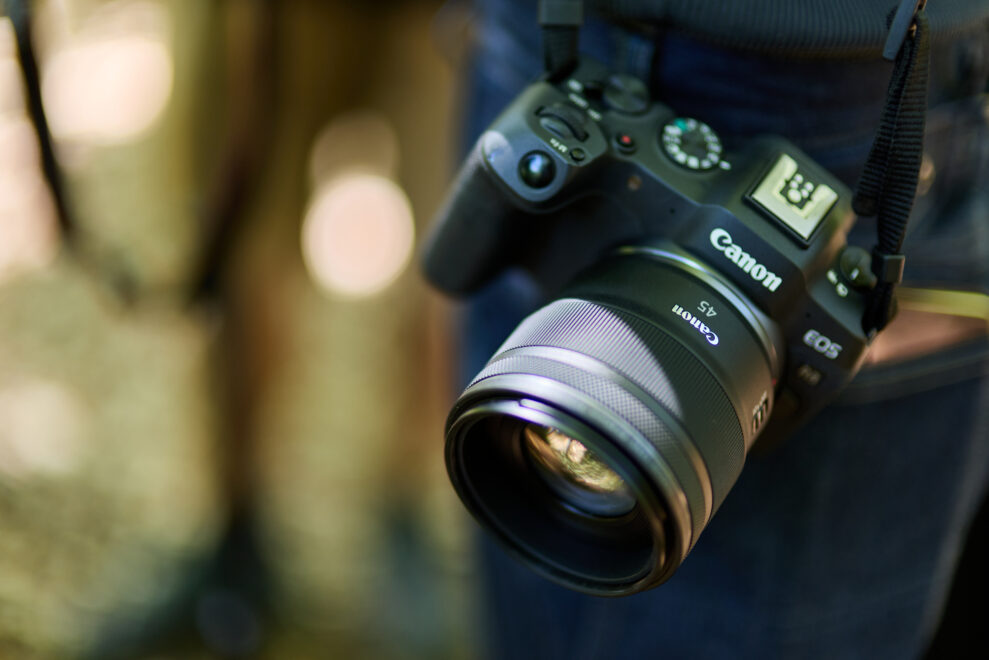 Canon EOS R6 Mark III lanceret 6 RF 45MM F1.2 STM Lifestyle 075A9062