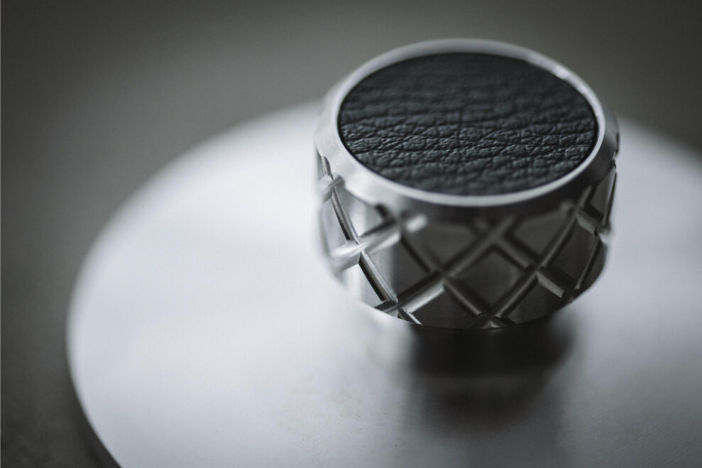 Pro-Ject The Classic Reference 7 The Classic Reference piano silver Ute the classic reference piano silver lifes1356433257 plid 27351