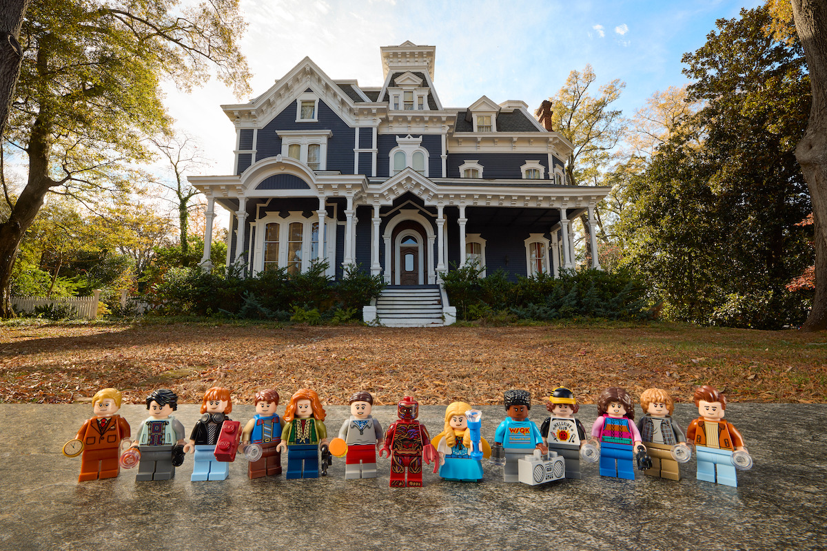 LEGO genopliver Stranger Things – lancerer det ikoniske Creel-hus