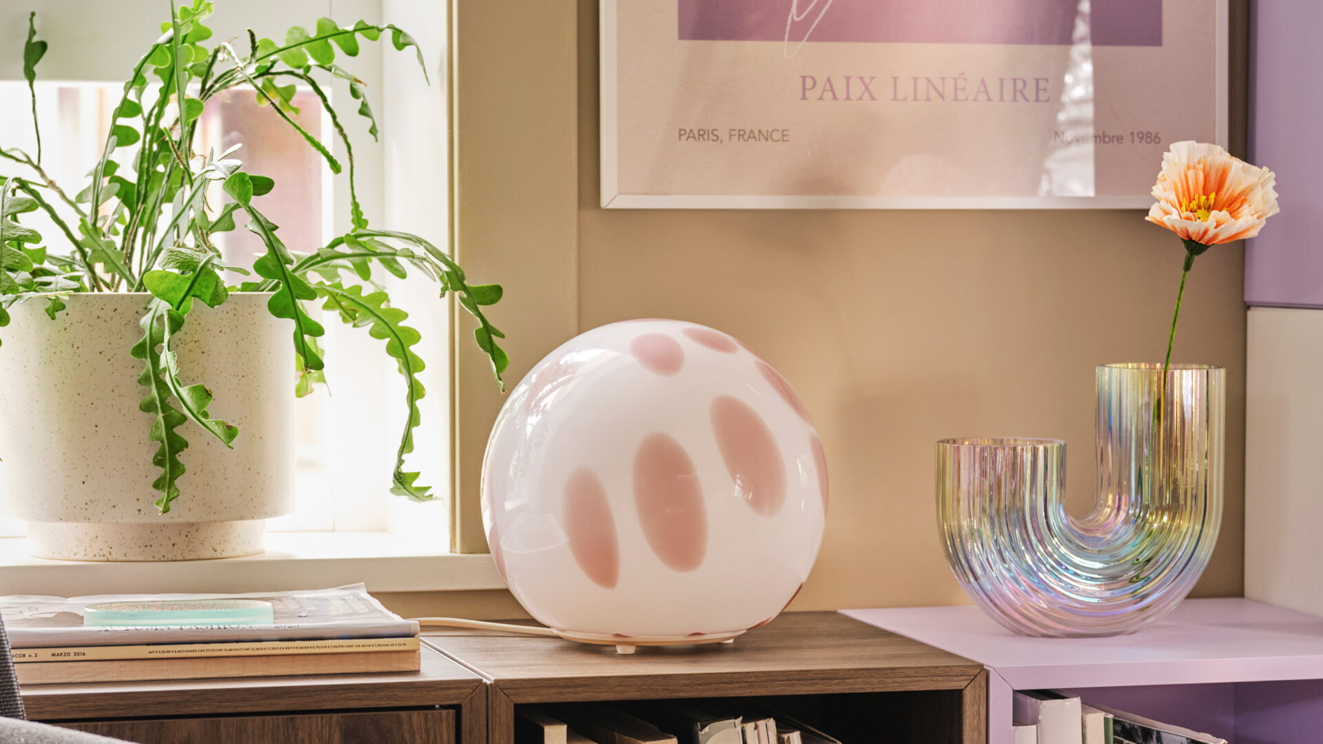 IKEA og Teklan: Farvel til diskretion – goddag til softicefarvet-lyd