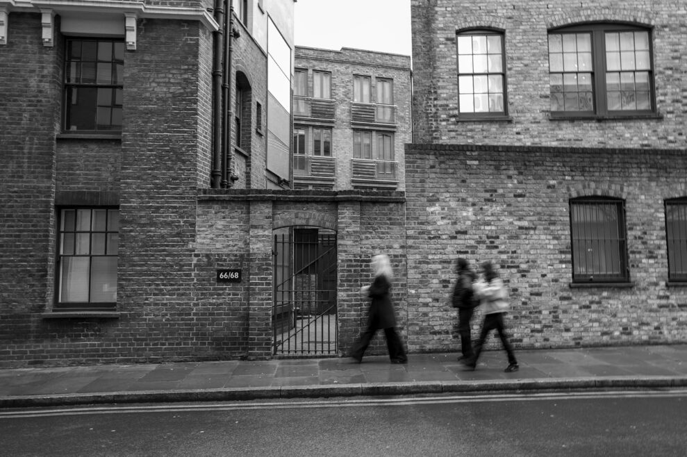 Q3 Monochrom_19 Q3 Monochrom_19