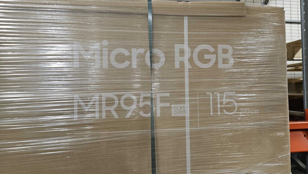 Samsung-115MR95F-Micro-RGB-test-2-scaled Samsung-115MR95F-Micro-RGB-test-2-scaled