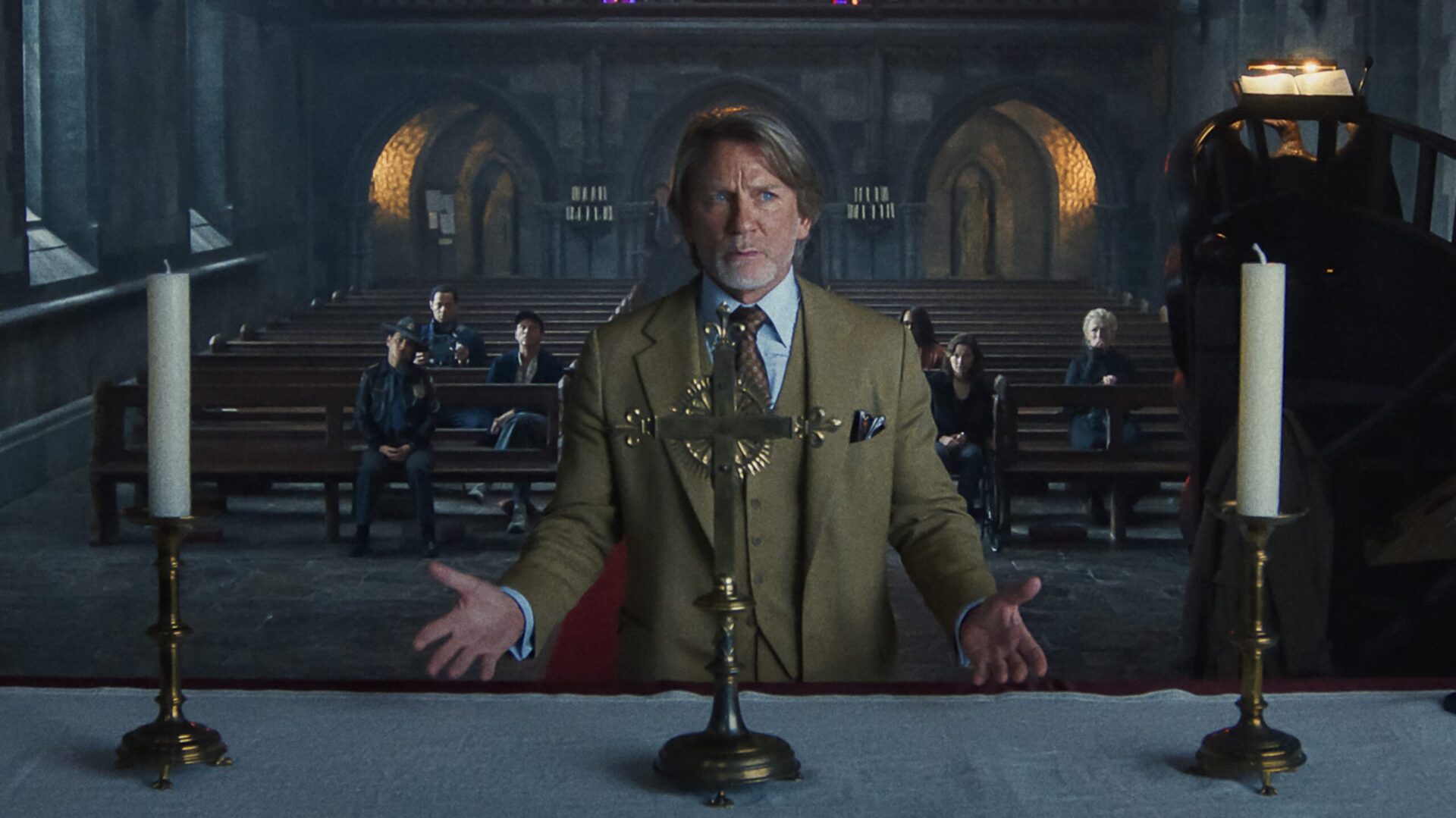 Wake Up Dead Man – A Knives Out Mystery