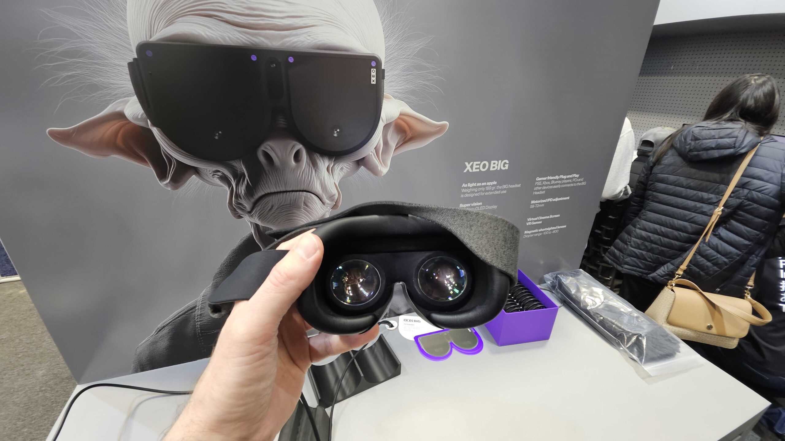 CES 2026: Potente PC-højttalere og fjerlet VR fra XEO Lab 3 20260107 103550 scaled