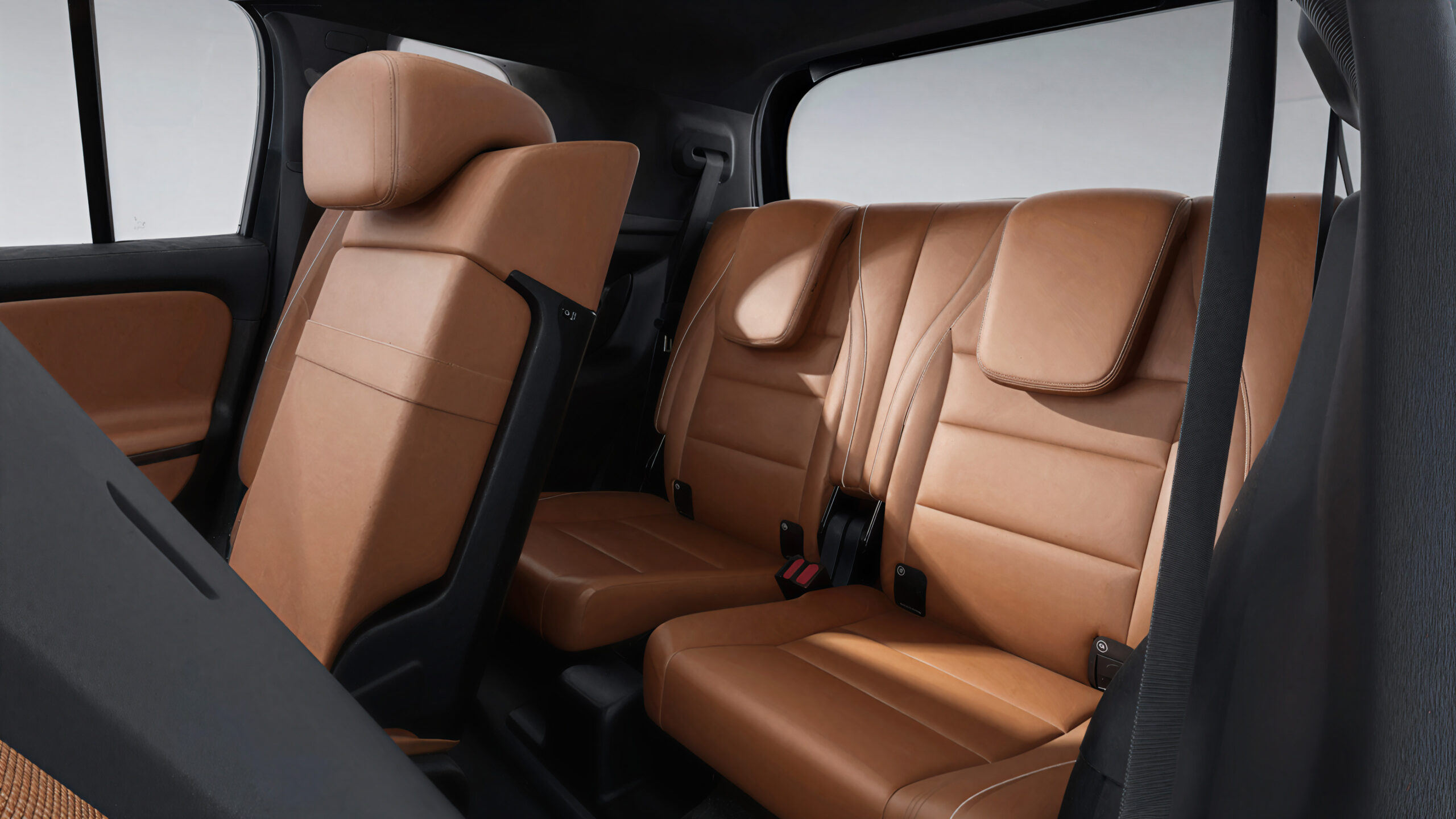 Mercedes GLB backseats
