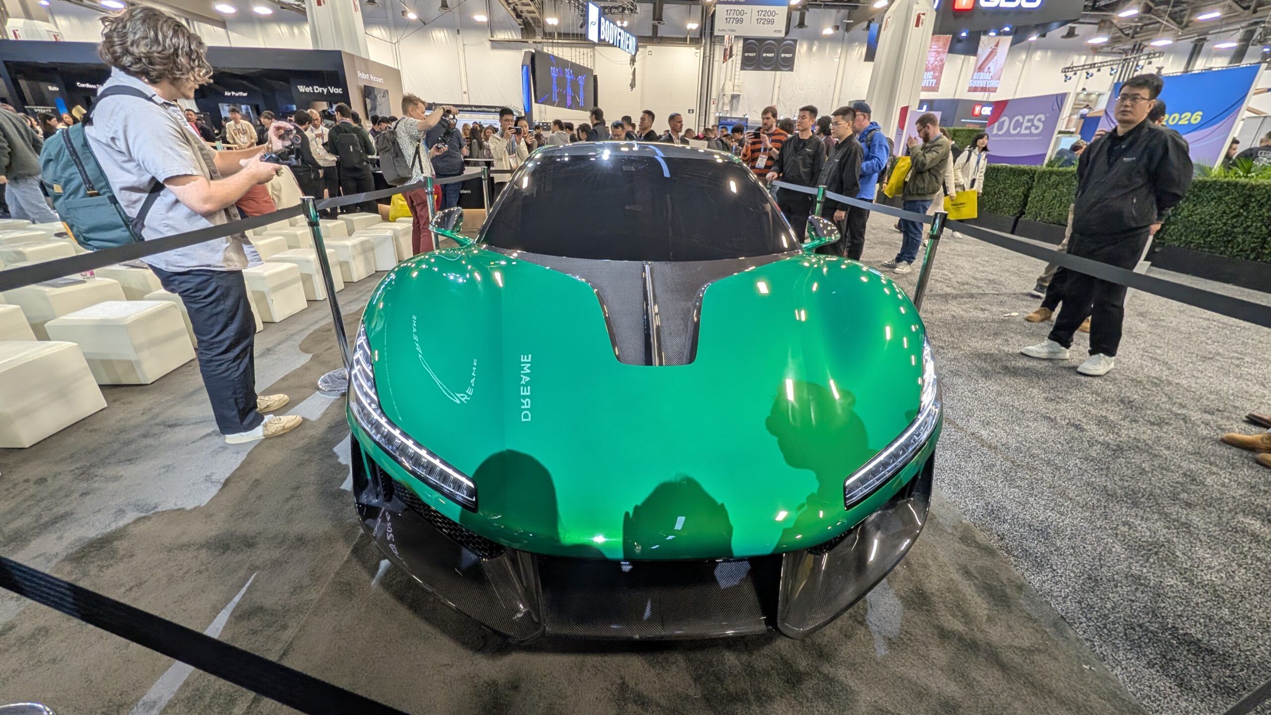 CES 2026: Støvsuger-gigant udfordrer Tesla 1 PXL 20260106 215144726 scaled