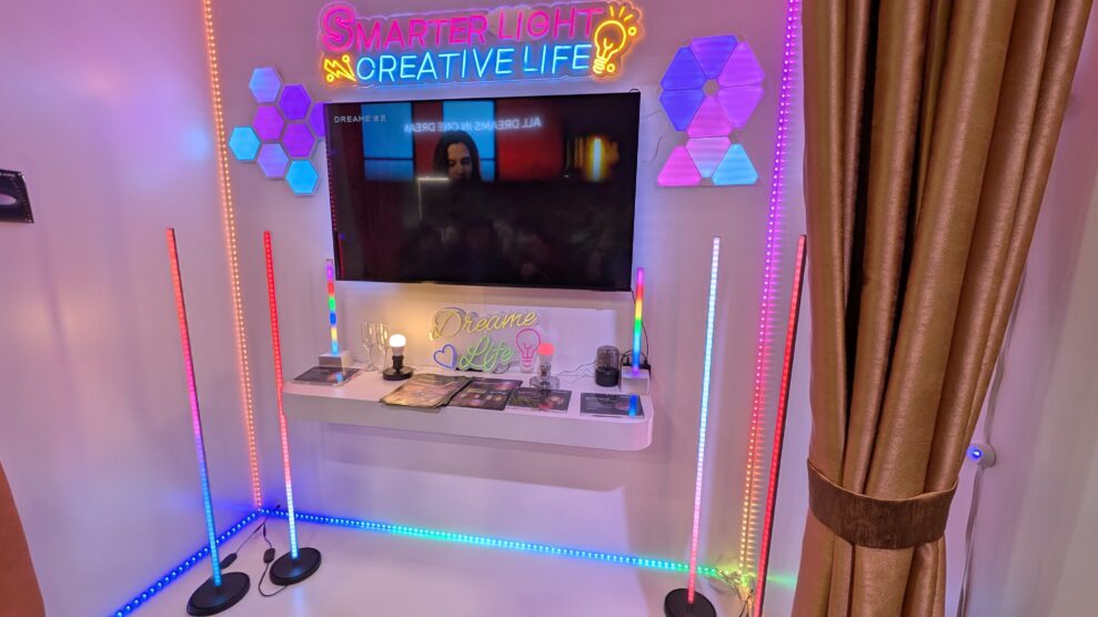 PXL_20260106_220336294